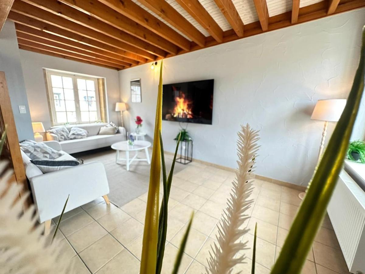 S Bayleved'Air Duplex Vue Chateau, Balneo Et Sauna Седан Экстерьер фото